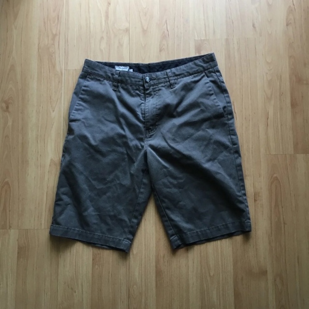 Volcom Brown Skate Shorts Men’s 30